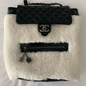 chanel sherpa bag